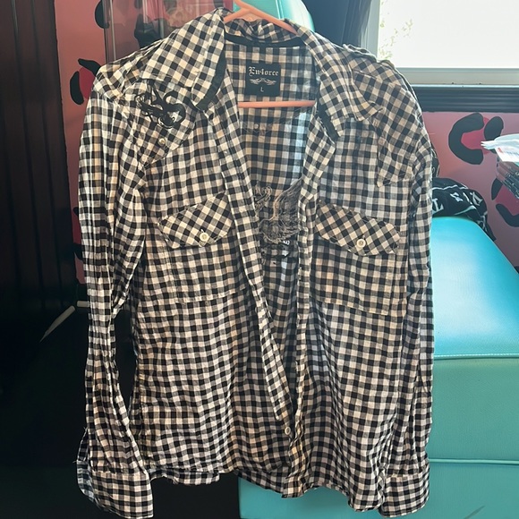 ✨5 for 25 Sale✨
Embroidered western Cut Flannel - Picture 12 of 13